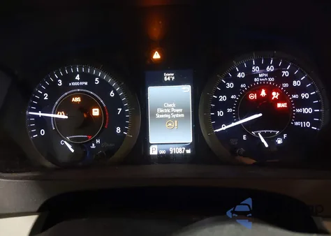 2015 Toyota Sienna Xle Premium 8 Passenger z USA, uszkodzony, nr VIN 5TDYK3DC8FS632978